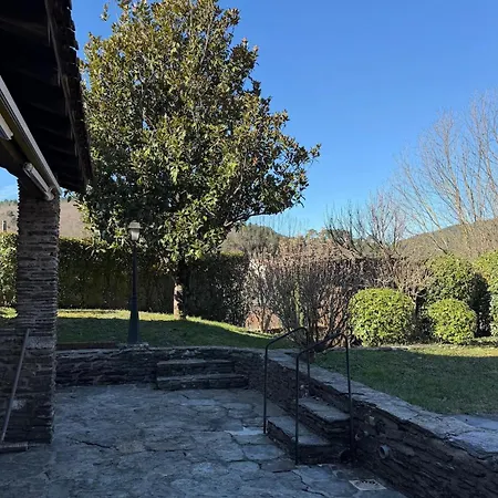 Le Refuge De Monette * Le Collet-de-Deze