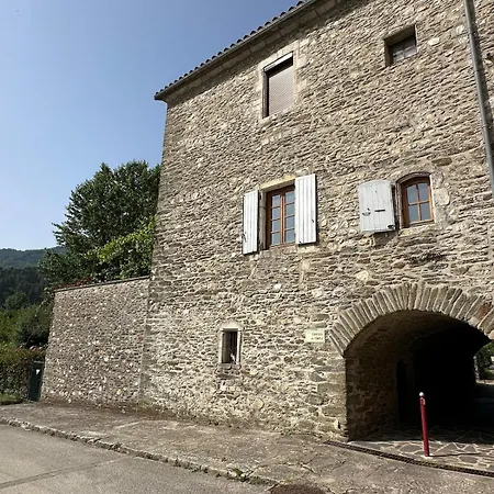 Holiday home Le Refuge De Monette Le Collet-de-Deze